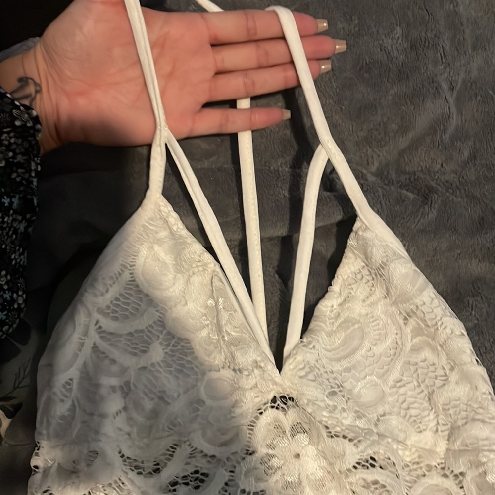 Two bodysuits - Picture 3 of 3